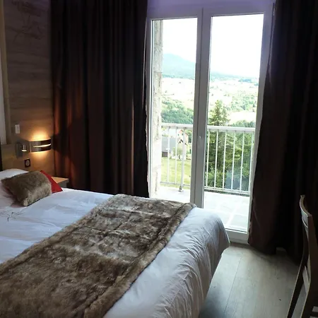Hotel Et Le Clos Cerdan 3*