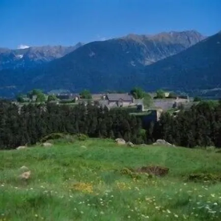 Et Le Clos Cerdan Hotel Mont-Louis