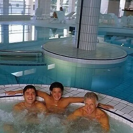 Et Le Clos Cerdan Hotel 3*