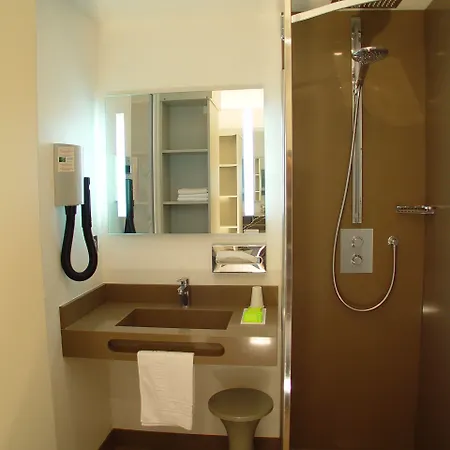 Et Le Clos Cerdan Hotel 3*