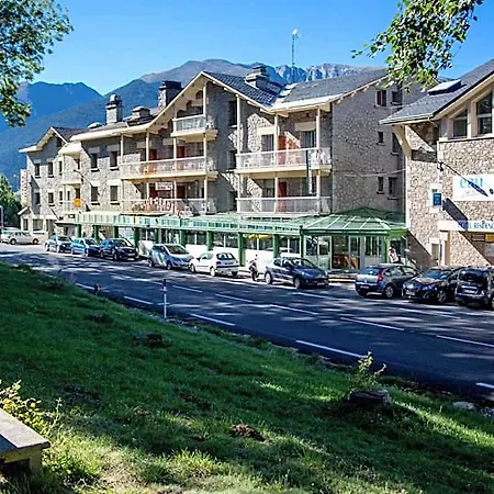 Et Le Clos Cerdan Ξενοδοχείο Mont-Louis