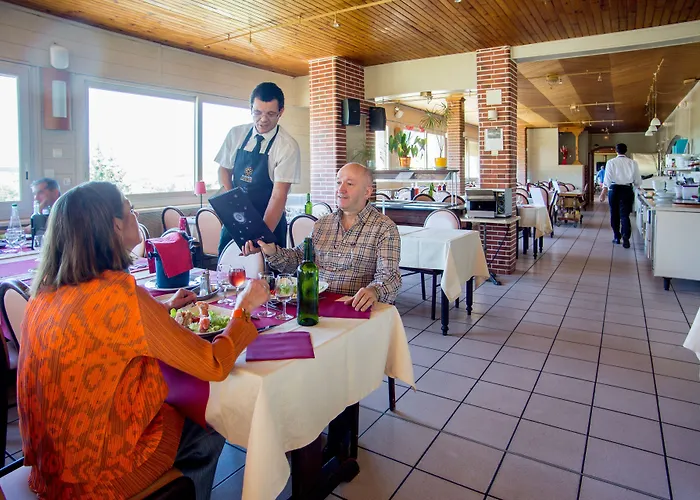 Et Le Clos Cerdan Hotel 3*