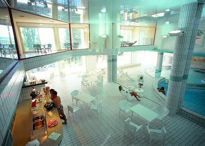 Et Le Clos Cerdan Hotel 3*