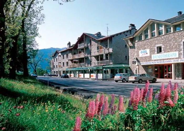 Et Le Clos Cerdan Hotel Mont-Louis