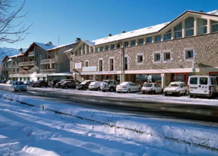 Hotel Et Le Clos Cerdan 3*